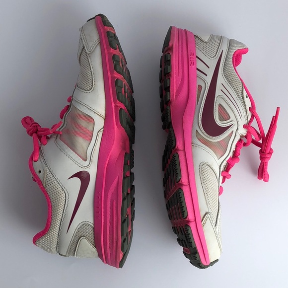 NIKE Women’s Air Relentless 3 Running, size 7 - Picture 6 of 8